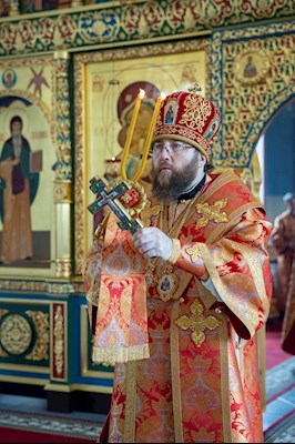 Митрополит Игнатий совершил Божественную литургию в Свято-Никольском мужском монастыре г. Саратова