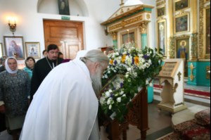 Божественная литургия в храме во имя Архангела Михаила с. Михайловка Саратовского района