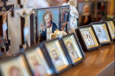 Митрополит Игнатий совершил Божественную литургию в Покровском соборе г. Саратова