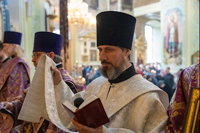 Митрополит Игнатий совершил Божественную литургию в Покровском соборе г. Саратова