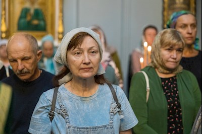 Митрополит Игнатий совершил Божественную литургию в Духосошественском соборе г. Саратова