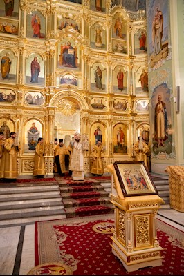 Митрополит Игнатий совершил всенощное бдение в Покровском соборе г. Саратова