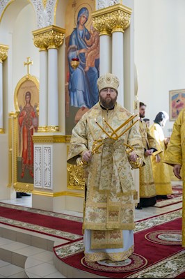 Митрополит Игнатий совершил Божественную литургию в соборном храме святителя Спиридона Тримифунтского г. Саратова