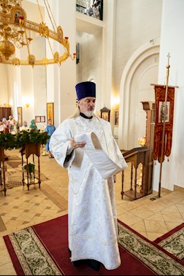 Митрополит Игнатий совершил всенощное бдение в храме в честь Нерукотворного Образа Спасителя г. Саратова