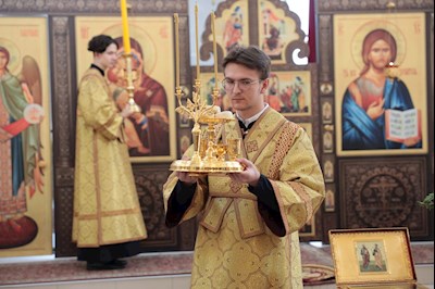 Всенощное бдение в Петропавловском храме г. Саратова