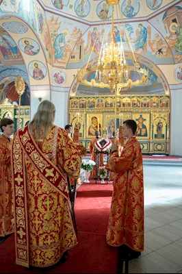 Митрополит Игнатий совершил Божественную литургию в Свято-Никольском мужском монастыре г. Саратова