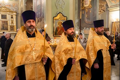 Митрополит Игнатий совершил всенощное бдение в Покровском соборе г. Саратова