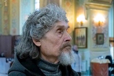 В Покровском соборе Саратова встретили ковчег с частицей мощей святого великомученика Пантелеимона