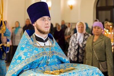 Митрополит Игнатий совершил Божественную литургию в храме святого апостола и евангелиста Иоанна Богослова с. Казанла Базарно-Карабулакского района