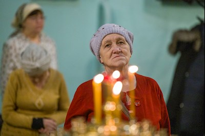 Митрополит Игнатий совершил Божественную литургию в Духосошественском соборе г. Саратова