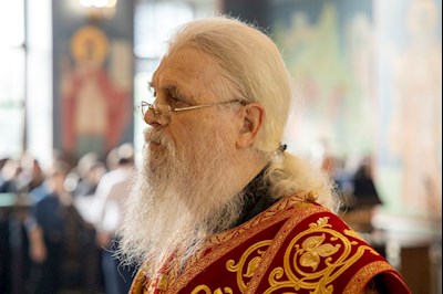 Митрополит Игнатий совершил Божественную литургию в Свято-Никольском мужском монастыре г. Саратова
