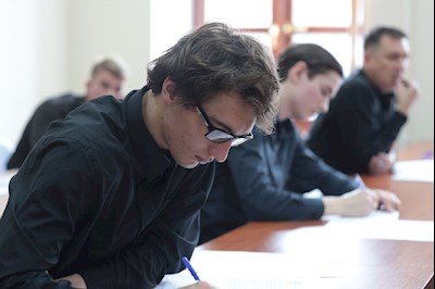 Вступительные испытания в Саратовскую духовную семинарию