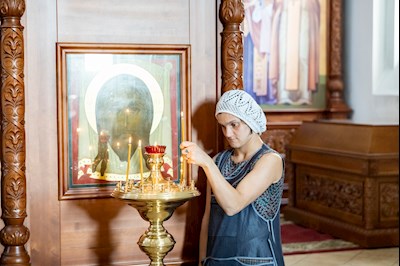 Митрополит Игнатий совершил всенощное бдение в храме в честь Нерукотворного Образа Спасителя г. Саратова