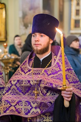 Митрополит Игнатий совершил всенощное бдение в Покровском соборе г. Саратова