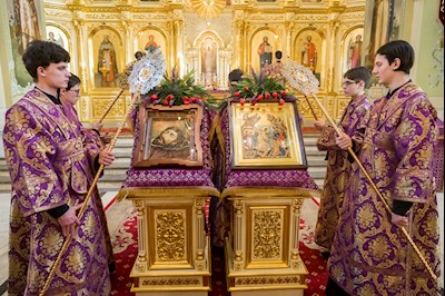 Митрополит Игнатий совершил всенощное бдение в Покровском соборе г. Саратова