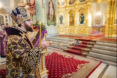 Митрополит Игнатий совершил всенощное бдение в Покровском соборе г. Саратова