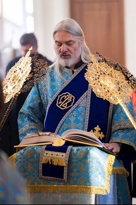 Митрополит Игнатий совершил Божественную литургию в храме в честь Казанской иконы Божией Матери г.Саратова