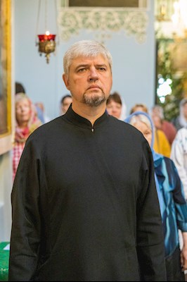 Митрополит Игнатий совершил Божественную литургию в Духосошественском соборе г. Саратова