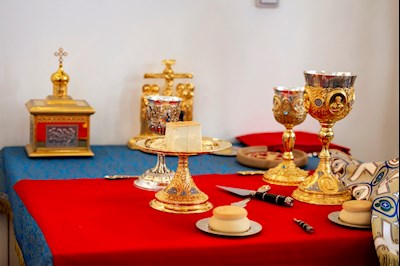 Митрополит Игнатий совершил Божественную литургию в храме в честь Казанской иконы Божией Матери г.Саратова