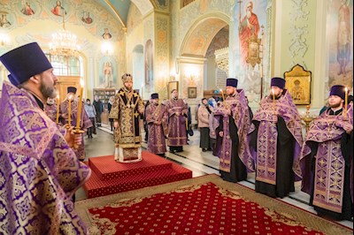 Митрополит Игнатий совершил всенощное бдение в Покровском соборе г. Саратова