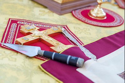 Митрополит Игнатий совершил Божественную литургию в соборном храме святителя Спиридона Тримифунтского г. Саратова