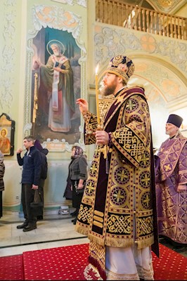 Митрополит Игнатий совершил всенощное бдение в Покровском соборе г. Саратова