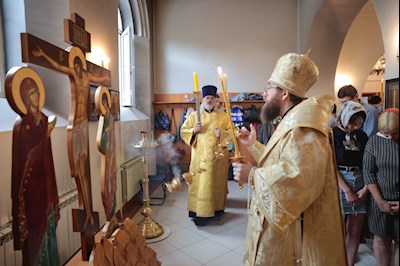 Всенощное бдение в Петропавловском храме г. Саратова