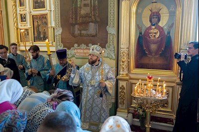Завершилось трехдневное пребывание в Саратове чудотворной Казанской иконы Божией Матери