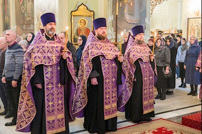 Митрополит Игнатий совершил всенощное бдение в Покровском соборе г. Саратова