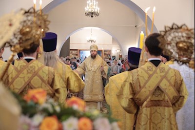 Всенощное бдение в Петропавловском храме г. Саратова