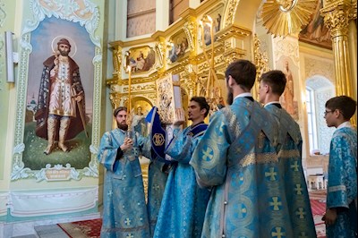 Завершилось трехдневное пребывание в Саратове чудотворной Казанской иконы Божией Матери