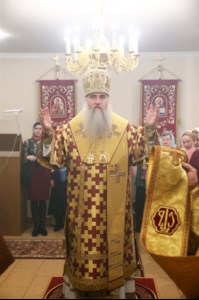 Божественная литургия в храме в честь иконы Божией Матери «Скоропослушница» г. Шиханы Вольского района