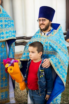 Митрополит Игнатий совершил Божественную литургию в храме святого апостола и евангелиста Иоанна Богослова с. Казанла Базарно-Карабулакского района