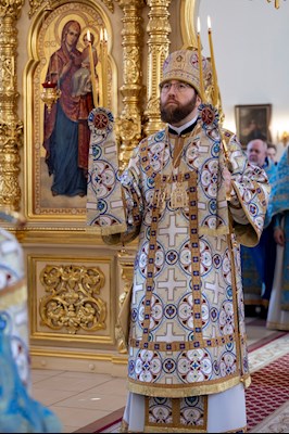 Митрополит Игнатий совершил Божественную литургию в храме в честь Казанской иконы Божией Матери г.Саратова