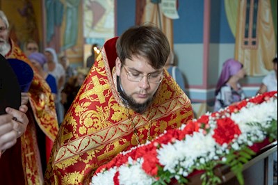 Митрополит Игнатий совершил Божественную литургию в Свято-Никольском мужском монастыре г. Саратова