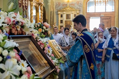 Завершилось трехдневное пребывание в Саратове чудотворной Казанской иконы Божией Матери