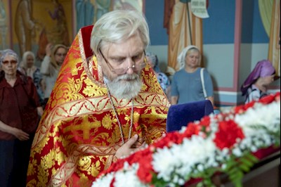 Митрополит Игнатий совершил Божественную литургию в Свято-Никольском мужском монастыре г. Саратова