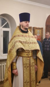 Божественная литургия в храме в честь иконы Божией Матери «Скоропослушница» г. Шиханы Вольского района