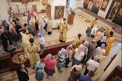 Всенощное бдение в Петропавловском храме г. Саратова