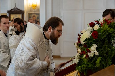 Митрополит Игнатий совершил всенощное бдение в храме в честь Нерукотворного Образа Спасителя г. Саратова