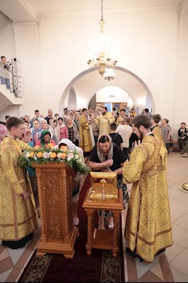 Всенощное бдение в Петропавловском храме г. Саратова