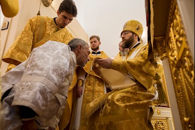 Митрополит Игнатий совершил Божественную литургию в университетском храме святых равноапостольных Мефодия и Кирилла