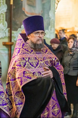 Митрополит Игнатий совершил всенощное бдение в Покровском соборе г. Саратова