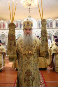 Божественная литургия в храме в честь Покрова Пресвятой Богородицы р.п. Новые Бурасы