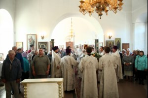Божественная литургия в храме во имя Архангела Михаила с. Михайловка Саратовского района
