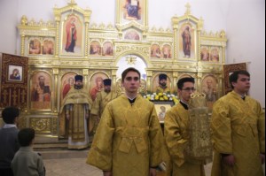 Божественная литургия в храме святителя Иоанна Златоуста в п. Зональный г.Саратова