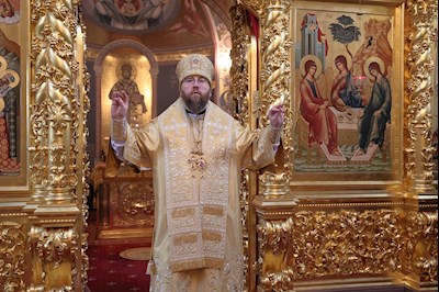 Митрополит Игнатий совершил Божественную литургию в Свято-Троицком кафедральном соборе г. Саратова