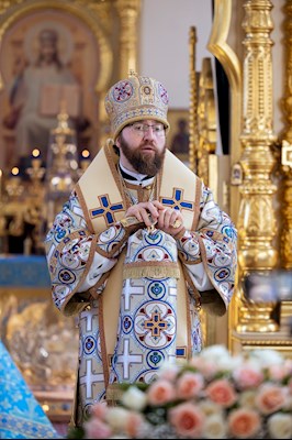 Митрополит Игнатий совершил Божественную литургию в храме в честь Казанской иконы Божией Матери г.Саратова