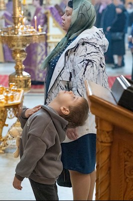 Митрополит Игнатий совершил Божественную литургию в Покровском соборе г. Саратова
