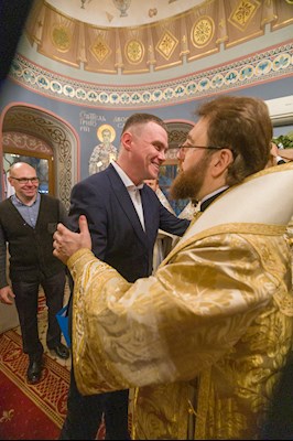 Митрополит Игнатий совершил ночное рождественское богослужение